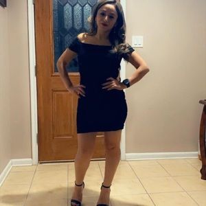 Meet your Posher, Yaneth